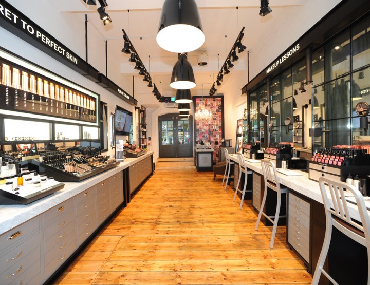 Bobbi Brown studio opens in Spitalfields