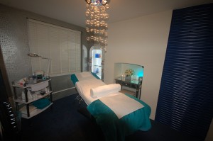 VIP Treatment Room_Lash Bar