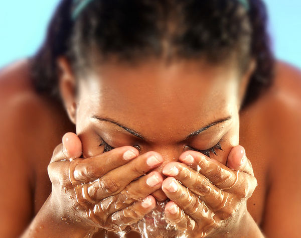 Skin friendly facial washes