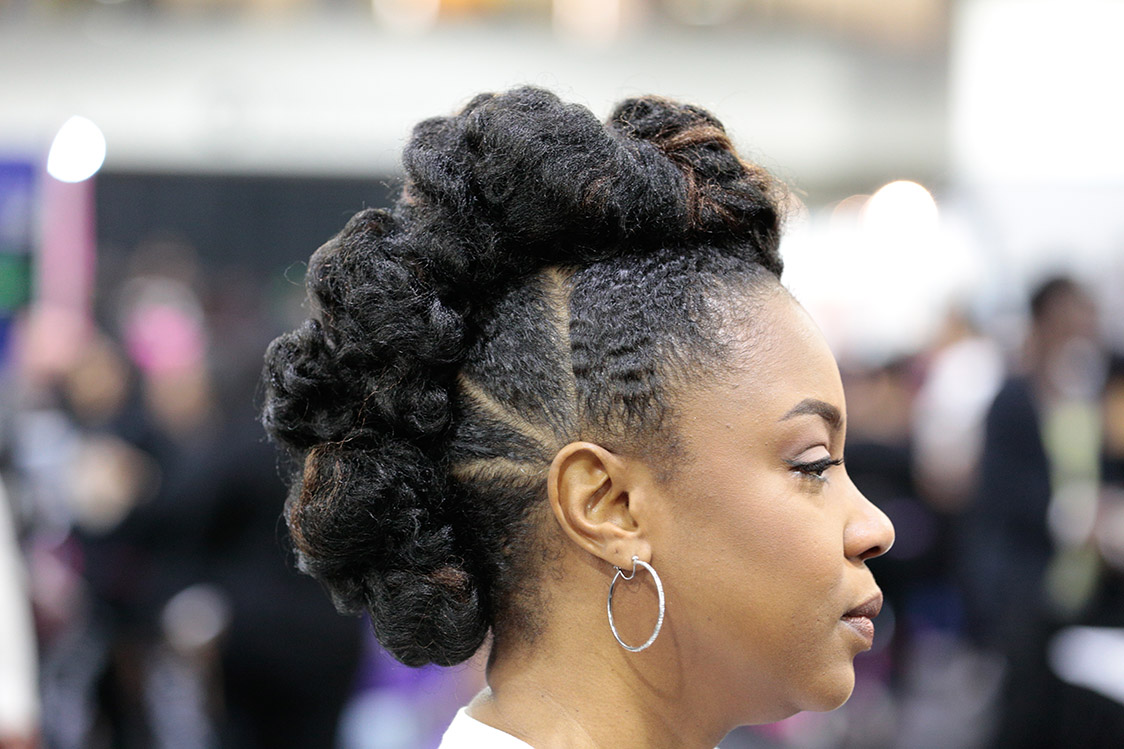 People watching at the Bronner Bros. Beauty Show 2017 |
