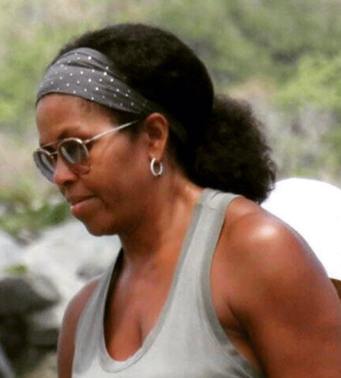 Michelle Obama goes au naturale
