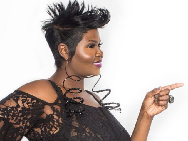 How This Atlanta-based Salon Razor Chic Broke The Internet!