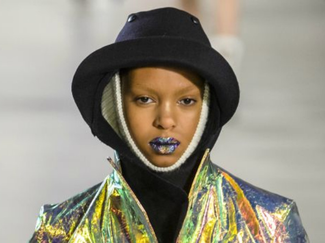 Pat McGrath's Ombré Glitter Lips are the Bomb