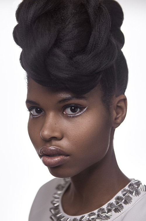 Natural hairstyles you can do at home |