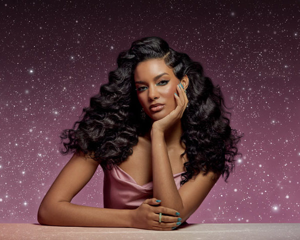 Festive Curls Guaranteed to Turn Heads With ghd’s Latest Collection